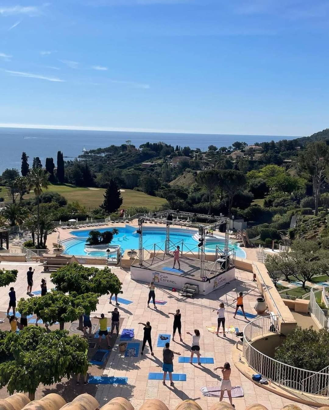 Vacances En Paradis Saint-Raphaël Buitenkant foto